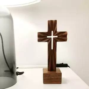 크리스탈 십자가 탁상용 축복 장식품 기독교 나무 성당 선물 인테리어 기도용품