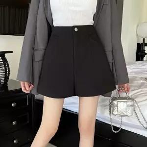 A라인 하이웨스트 여성 오피스룩 숏팬츠 블랙 반바지 (HSJ-WFKBXFL)
