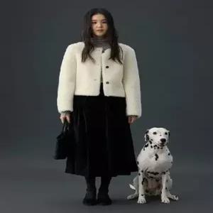 마킷5 여친 모피코트 슬림핏 누빔 울가죽 퍼 일체형 코트 JEN1