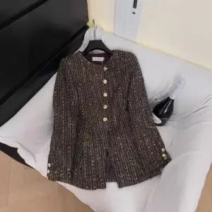 마킷5 울 여성용 빈티지 가을 멋진 코트 금단추 모피코트 JEN3