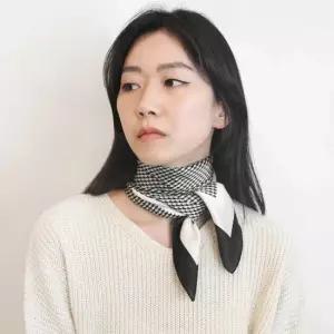 하운드 체크 사각 미니 스카프 플레드 블랙 간절기 코 쁘띠스카프 사각스카프