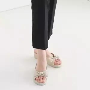 리본 데일리 슬리퍼 사무실화 여름슈즈 미들굽 실내화 여성슬리퍼 여름슬리퍼