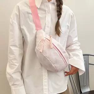 러블리 핑크 크로스백 여자 미니 캐주얼 힙색 가방바디 바디 대학생슬링 남성 소지품 여행용 용백 스포츠