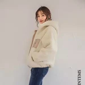 가을 겨울 러블리 페미닌 포켓 포인트 여성 후리스즈후 닌룩 코디 10대 20대 여자 학생 자켓 드자켓