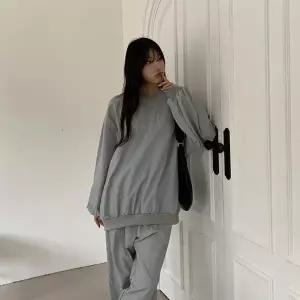 [하프클럽/]여자 라운드넥 스탠다드 무지 아노락 맨투맨 조거팬츠 세트