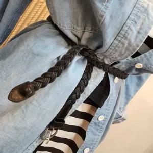 2컬러 여성 꼬임벨트 꽈배기 얇은 원피스벨 원피스용 캐주얼 밸트 패션 패선 빅벨 가죽