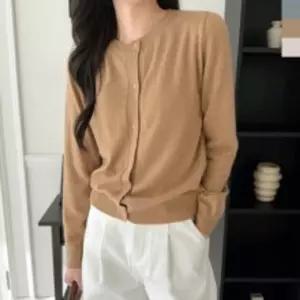 여자 캐시미어 핏예쁜 니트 가디건 CAT 1095라운드넥 의류 가을 여성 루즈 봄가디건