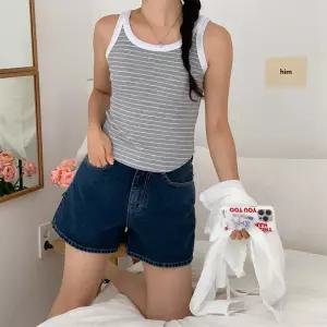 여자 베이직 라운드 단가라 민소매 나시티