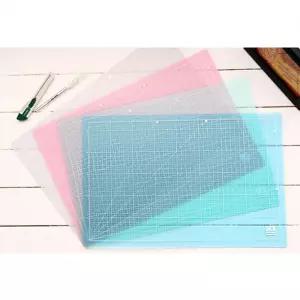 윈스타 PVC 반투명 커팅매트 900X620 A1데스크 사무용품 문구세트 테이블 오피스 책상 칼라 데스트 마우스