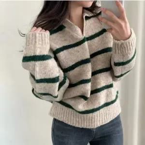 클래식 도톰 오픈카라 스트라이프 니트따듯한 봄니트 단가라티 단가라 따듯한 긴팔스웨터 브이넥