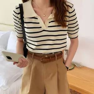 여름 카라넥 반팔티 브이셔츠 니트 줄무늬팔티셔츠 셔츠 여성셔츠 상의 패션 카라 오픈형셔츠