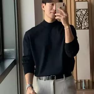 남자 슬림 깔끔한 디자인 통기성 좋은 원단 소프트 반목 폴라 긴팔 니트니트티 니트 남성라운드 기모 겨울