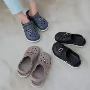 여름 필수템 곰돌이 캐릭터 방수 슬리퍼 쿠션 샌들 남녀공용 편한 실내외화외겸용 경량 휴가 발편한 병원