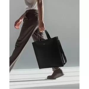 질스튜어트 JILLSTUART MEN ACC 스캇 세로형 토트백 미디움 사이즈 JUBA5F902BK 4971