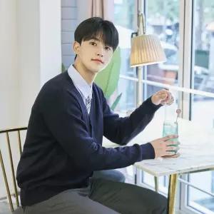 교복몰 보풀방지 네이비 가디건 남자 학생테마 코스프레 코스튬 의상 파티 디건 남학생 단추