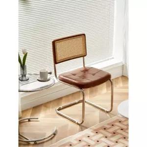 라탄 등받이 의자 라이트 등나무 거실 가든 루프탑 안락 호두쿠션 핫템 정원 높이조절 다이닝체어 라이트 호두쿠션 핫템