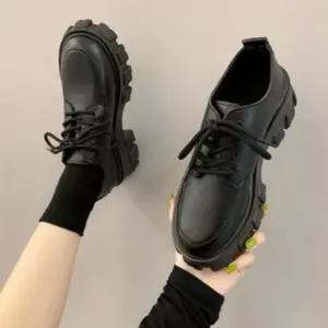 펌프스 패션슈즈 키높이 캐주얼 워커 샌들 발편한플랫 무광유광 로퍼 [m9624D