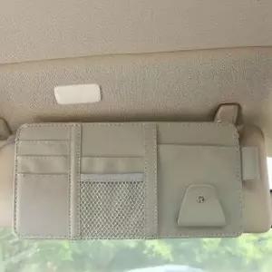 다용도 정리 구성 중심 차량용 선바이저 수납포켓 설계