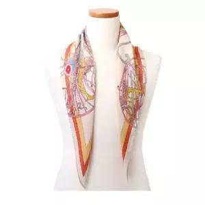 고급 다이아쉐입 실키 스카프 헤어 어깨 머플러 코디