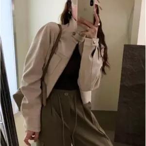 크롭자켓 세무 스웨이드 캐주얼 가을 자켓