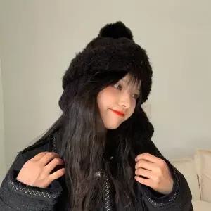 이글루 꽈배기 방울 귀달이 털모자 귀달이모자 스키장모자 방울모자 왕방울모자 왕방울털모자 니트모자