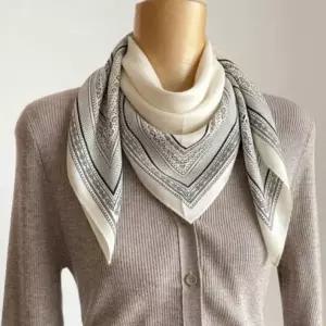 여성 중년 머플러 고급 패턴 멀티 숄 삼각 스카프