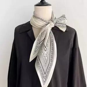 패턴 다양한 디자인 멀티 숄 삼각 스카프 여성 외출 고급