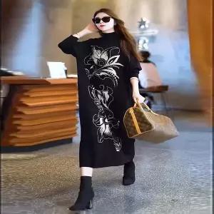 [에이치플러스몰]WL LF35300 빅 플라워 루즈핏 하이넥 롱 니트 원피스