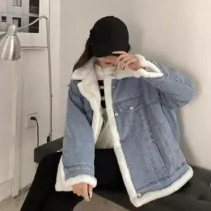 겨울패션 안감 퍼 데님 자켓 양면으로 사용 가능한 스타일