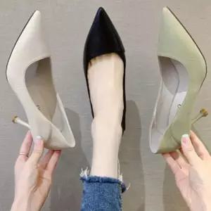 [다잇템]여자 다크컬러 스텔리토 7CM 킬힐 뾰족코 구두