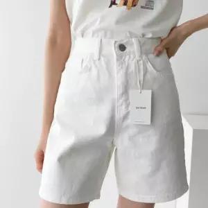 [다잇템]여자 다크컬러 슬림 4부 무지면 반바지