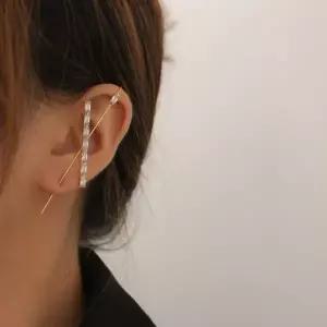 [신세계라이브쇼핑][옷자락] 여자 롱 스퀘어 큐빅 크롤러 이어커프 귀걸이