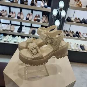 [엘칸토]엘칸토 HC10 여성청키샌들화이트6cm LCWW56U62610 (49188778)