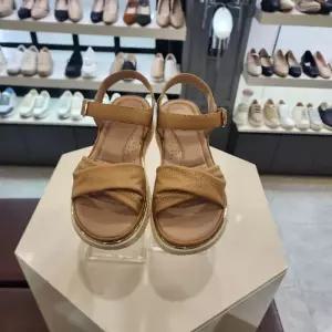 [엘칸토]엘칸토 HC10 여컴포트케주얼샌들베이지 LCWW93U62635 (49188630)