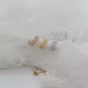 [옷자락]여자 신주 큐빅 볼드 스퀘어 비피어싱 이어커프