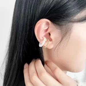[옷자락]여자 고급스러운 노피어싱 꼬임 진주 이어커프