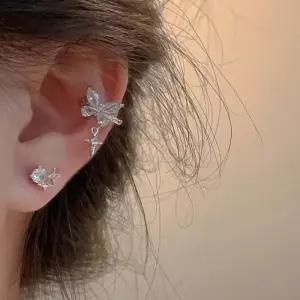 [라일리쥬얼리] Rly 무피어싱 타입 나비 귀걸이 귀골 이어커프 연출