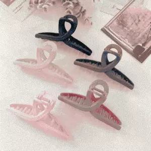 [옷자락]여자 데일리 크로스 꼬임 심플 무광 헤어 집게핀