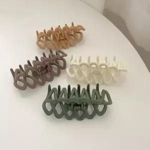 [옷자락]여자 데일리 무광 꼬임 빅사이즈 헤어 집게핀