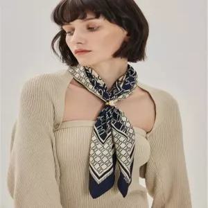 닥스 액세서리 26SS [DAKS[링세트][SILK100%]네이비 DD패턴 스카프&링 세트 DCSC6E270N2