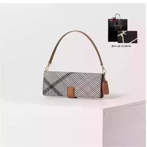 닥스 ACC 선물포장 브라운 체크 가죽 핸드폰케이스 DCHO2F328