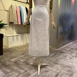 [대구백화점][ab.f.z]자수 펀칭 H 라인 롱 스커트(AOZ1QS35C)