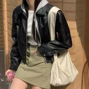 크루드 투웨이 레더 자켓 봄 가을 데일리룩 데이트룩