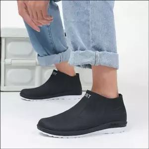 운동화 스타일 레인슈즈 방수 플랫 남자 장화