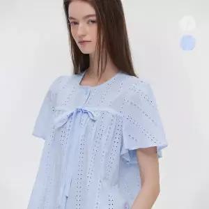 [마리끌레르](의정부점)레이스 라운드넥 리본 블라우스 2종 택1(MAGBBL02M)