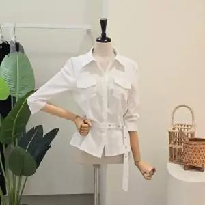 [대구백화점][4CUS]투포켓 벨티드 카라넥 블라우스(FM6D9BL5381)