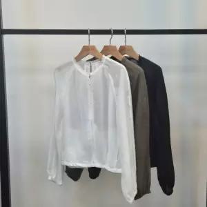 쉬즈미스 26년 여름 노카라 숏 점퍼 Q222010