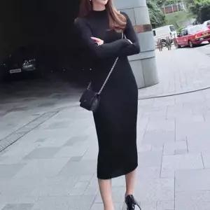 반폴라원피스 골지 니트 롱 원피스 슬림핏 타이트 라인 강조 파티룩