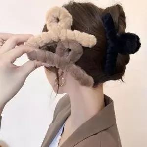 올림머리헤어집게핀 인조퍼 밍크 꼬임 올림머리 반묶음 헤어 고정 집게핀