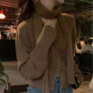 스카프 세트 니트 가디건 도톰한 여성용 브이넥 세련된 코디세트 포인트 상의 가을 아우터